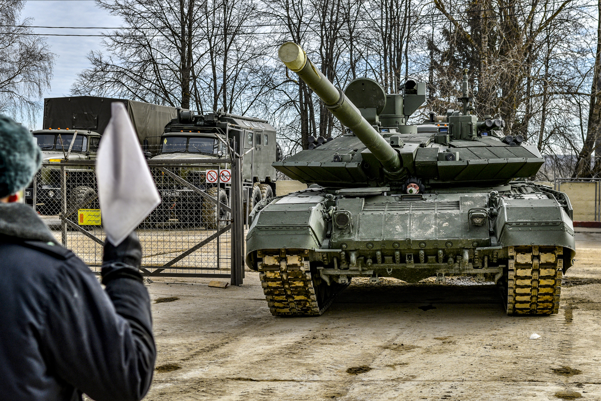 Фото российских танков с названиями